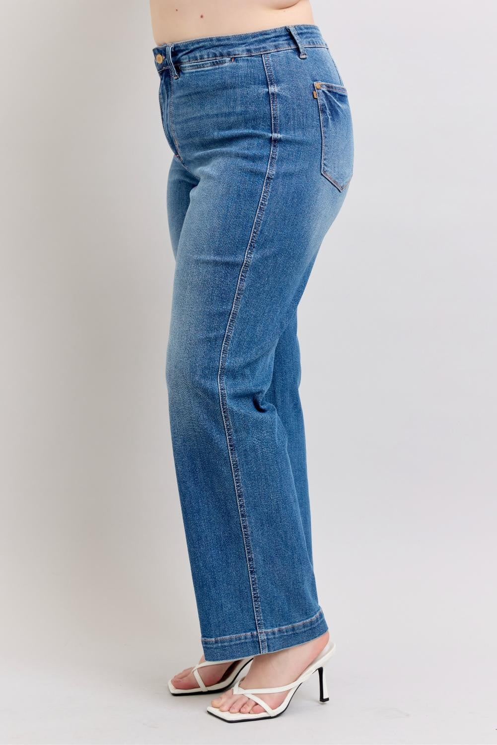PLUS Caroline HR Sraight Jeans – All About You