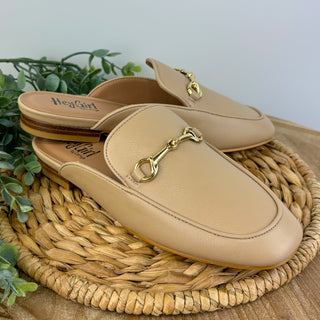 Stand Out Mule