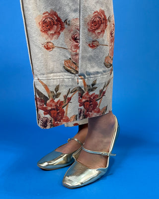 Rustic Bouquet Floral Pintuck Wide Leg Pants