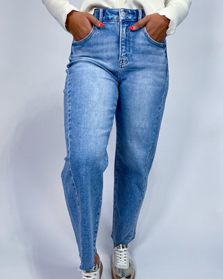 The Paris Barrel Side Seam Detail Crop Jeans
