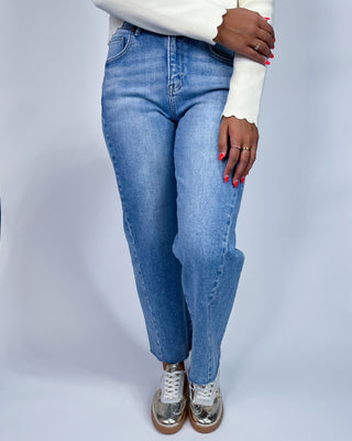 The Paris Barrel Side Seam Detail Crop Jeans