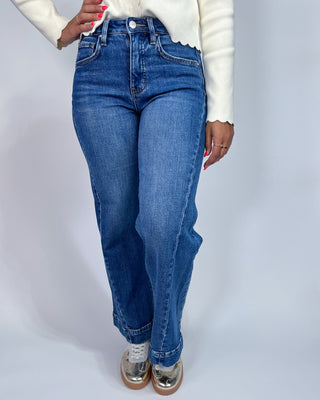 The Diana HR Ankle Wide Jeans