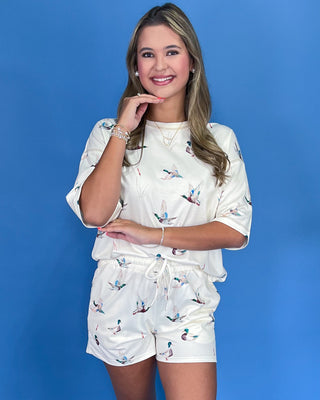 Weekend Lodge Duck Print Shorts Set
