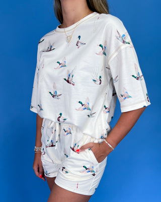 Weekend Lodge Duck Print Shorts Set