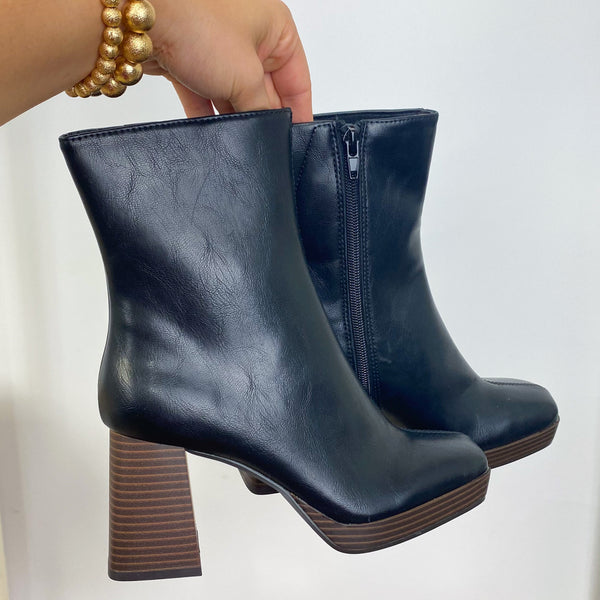 The Lucus Bootie