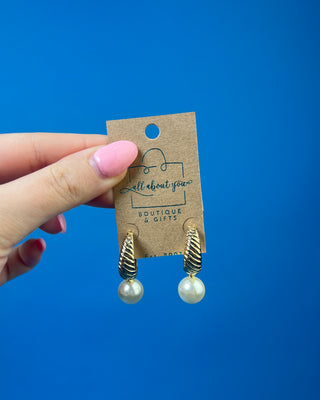 Textured gold hoop earrings with elegant faux pearl drop accents featuring lightweight post-back closures, perfect for everyday wear, weddings, church, office outfits, and special occasions.