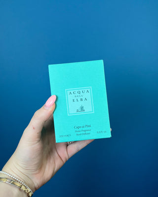 Acqua dell'Elba 6.8 oz reed diffuser made in Italy, available in multiple scents including Capo ai Pini, Mare, and Giardino degli Aranci for luxurious home fragrance.