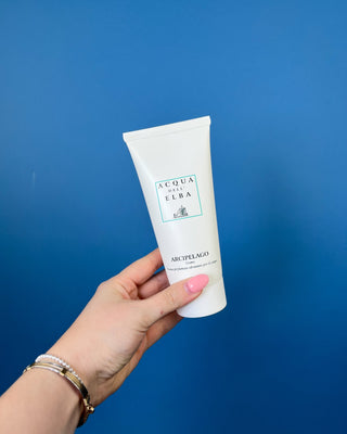 Shop the Acqua dell'Elba Arcipelago Uomo Men's Body Lotion. This luxurious Italian body lotion hydrates skin with a fresh aquatic and woody fragrance.