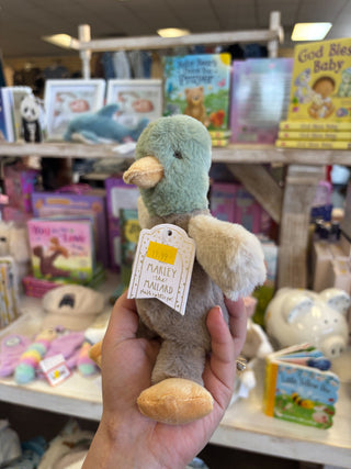 Farm Plush Rattle Delight your little one with the adorable Farm Plush Rattle by Mud Pie!