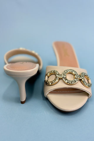 The Leanne Kitten Heel