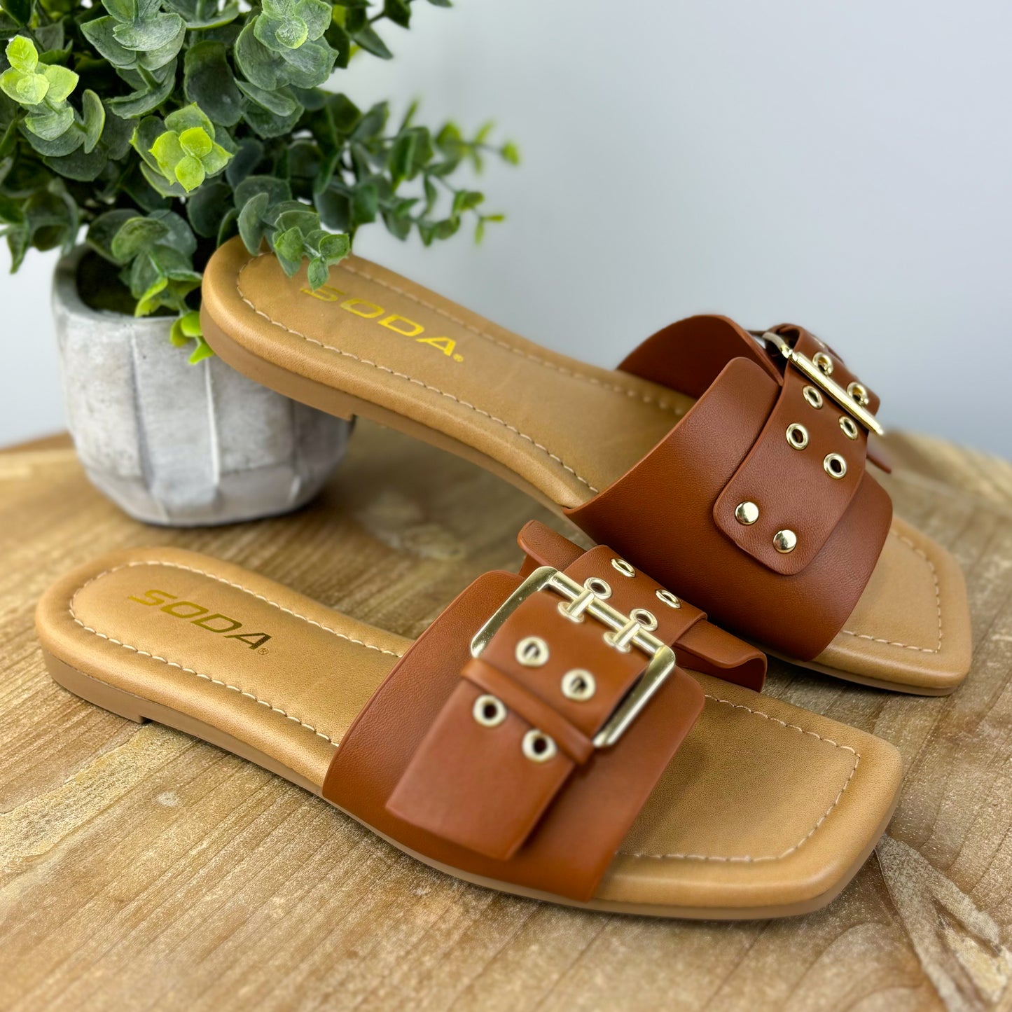 The Caroline Sandal