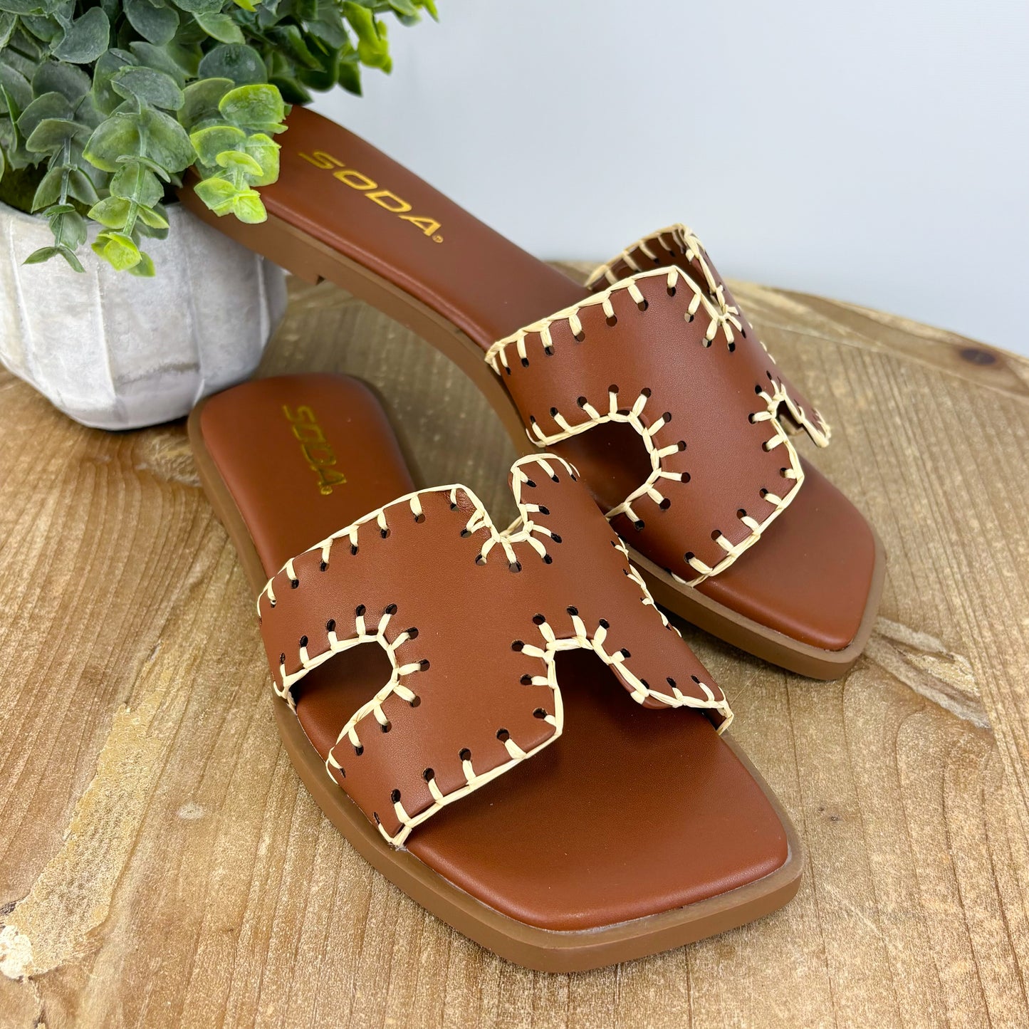 The Rori Sandal