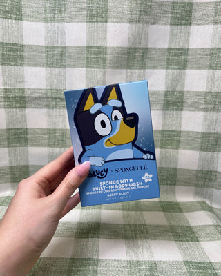 Shop the Bluey x Spongellé Sponge with Built-In Body Wash in Berry Blast. Features an adorable Bluey design, fruity fragrance, and 14+ washes.