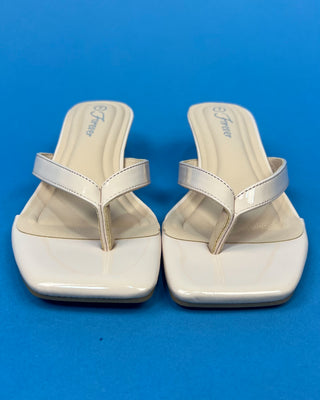 The Cali Neutral Kitten Heel