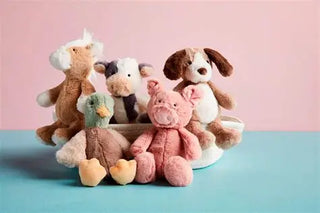 Farm Plush Rattle Delight your little one with the adorable Farm Plush Rattle by Mud Pie!