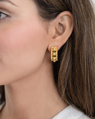 Susan Shaw Capri Hoops