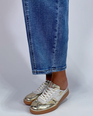 The Billie Front Seam Crop Barrel Jeans - All About You
