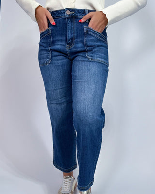 The Elizabeth Front Pocket Crop Dark Jeans - All About You