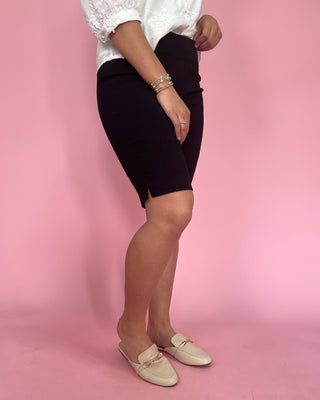 The Farah Bermuda Pull - On Shorts - All About You