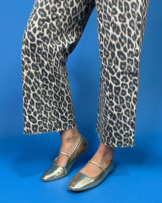 The Leslie Leopard HR Crop Wide Leg Jeans - All About You