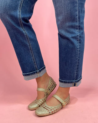 The Witney HR Cuff Crop Straight Jeans - All About You
