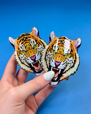 Oversized tiger head claw hair clip featuring a roaring tiger design with durable spring hinge and secure grip for game day